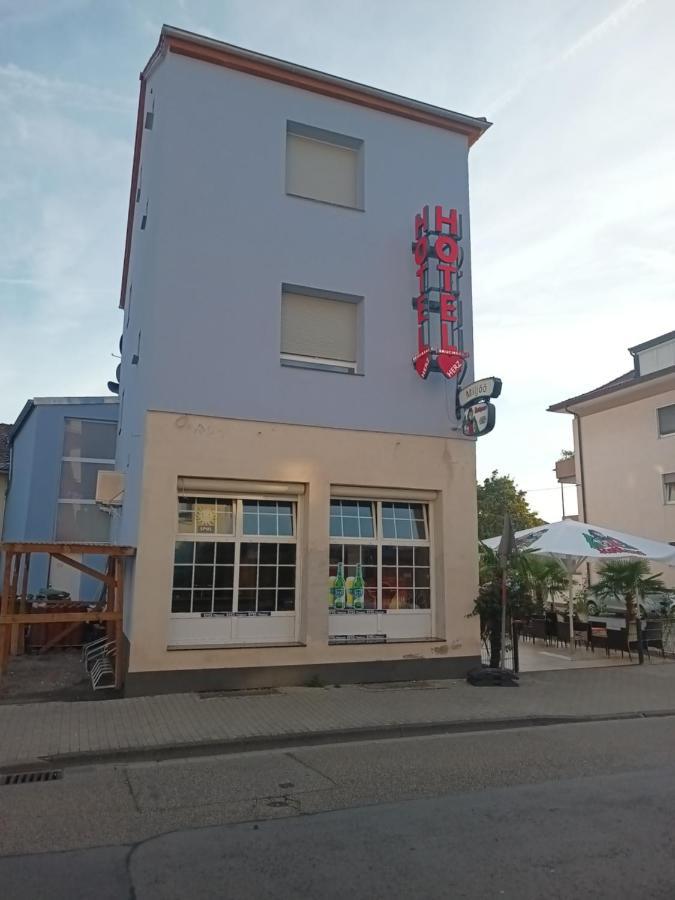 Hotel Bruchsaler Herz 外观 照片