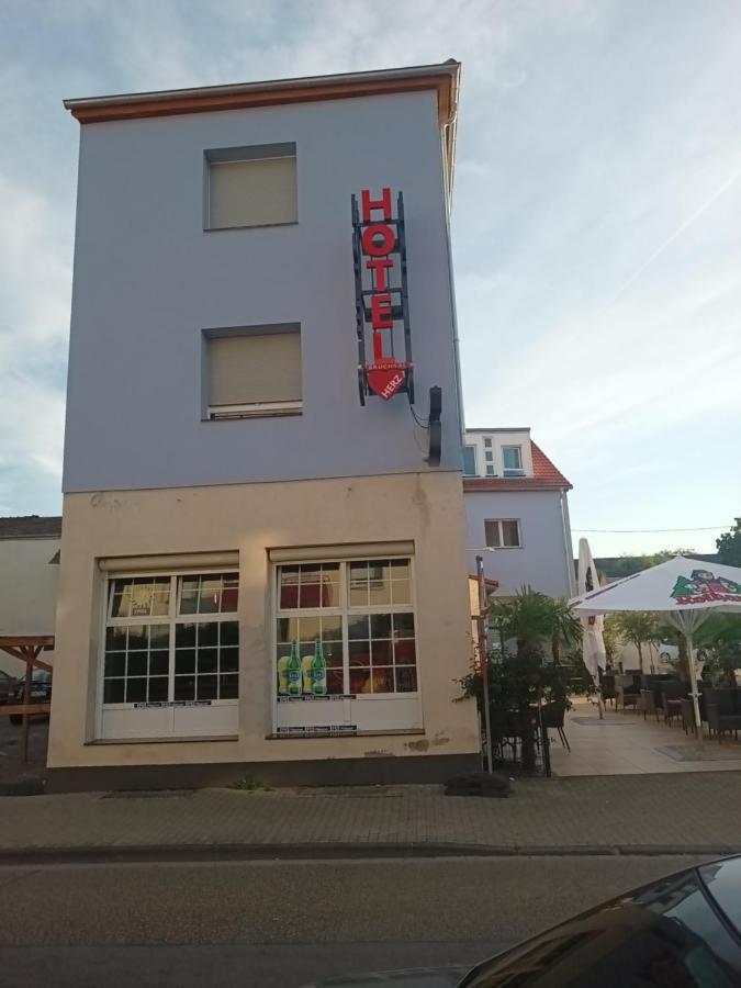 Hotel Bruchsaler Herz 外观 照片