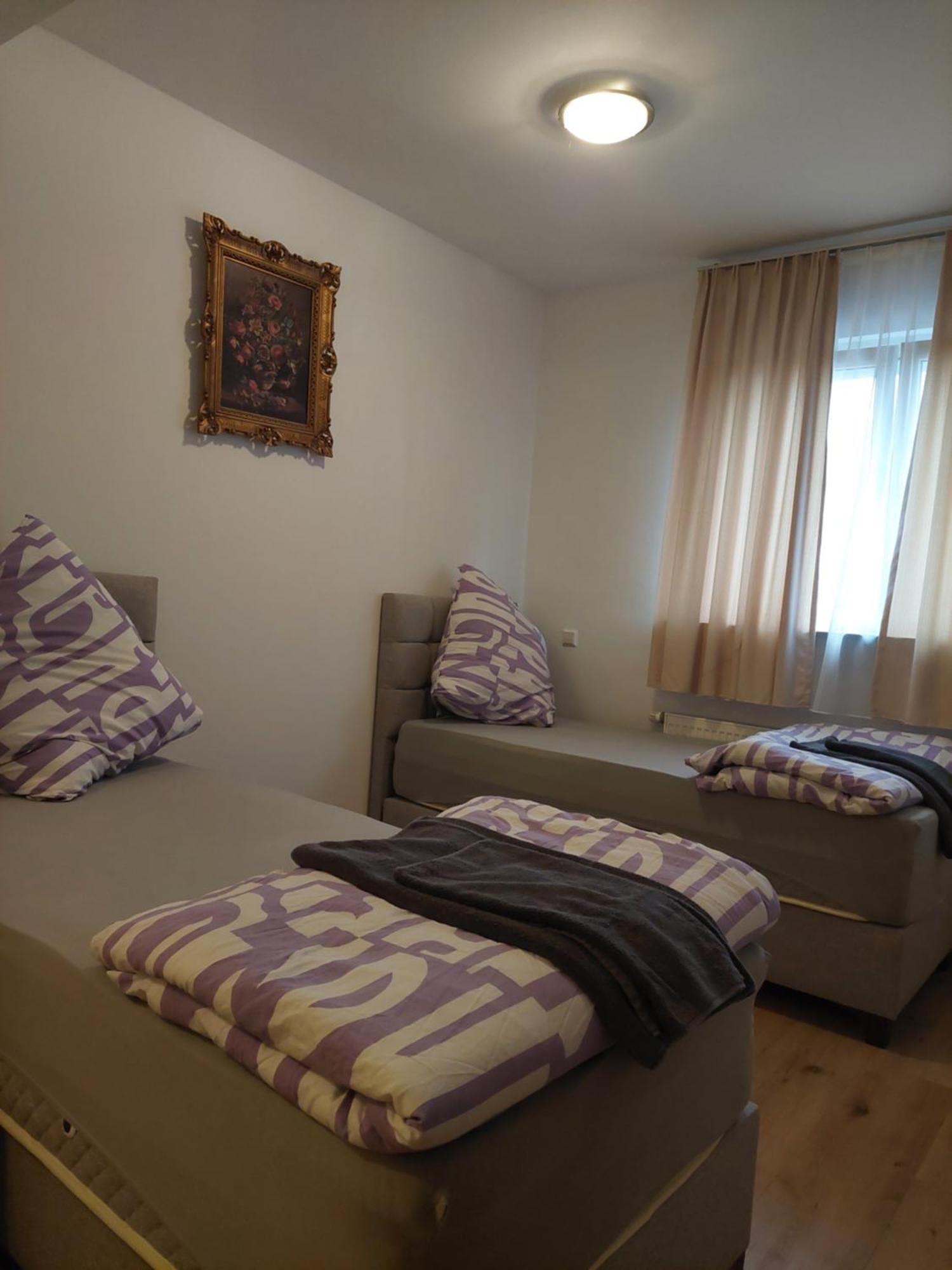 Hotel Bruchsaler Herz 外观 照片